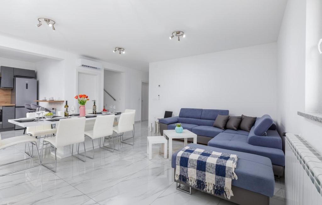 Villa Nikolina - Luxury Villa With 5 Bedrooms And Swimming Pool Vodnjan Exteriör bild